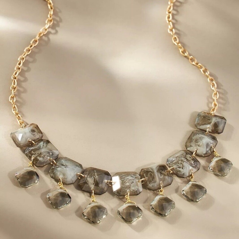 NWT ANTHROPOLOGIE Winter Romance Necklace